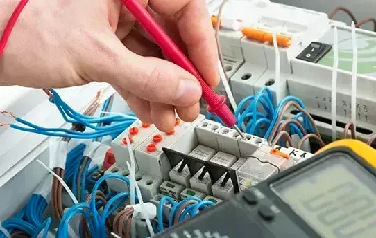 Professional electrician in Barnet